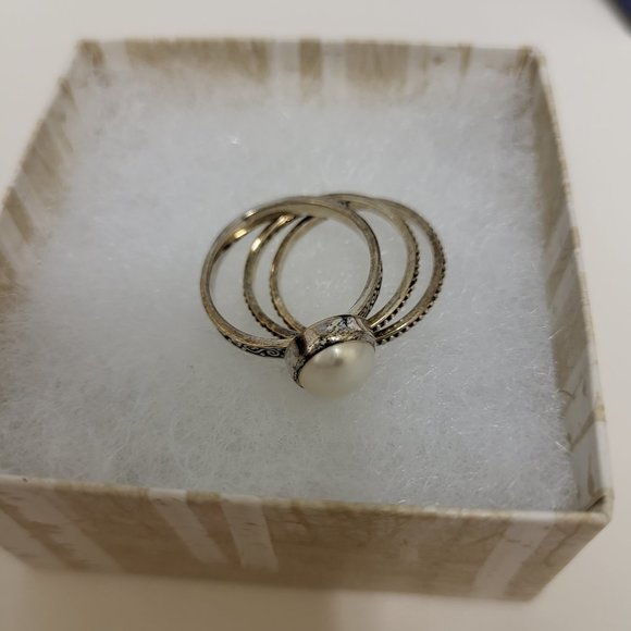 Sundance Boundaries Pearl Ring Trio - Size 9 - Picture 4 of 7